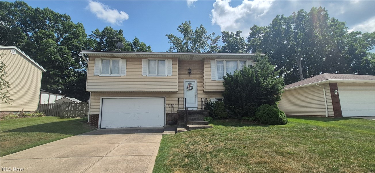 8415 Newcomb Drive Parma OH 44129