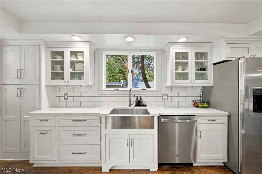21348 Stratford Avenue Rocky River OH 44116