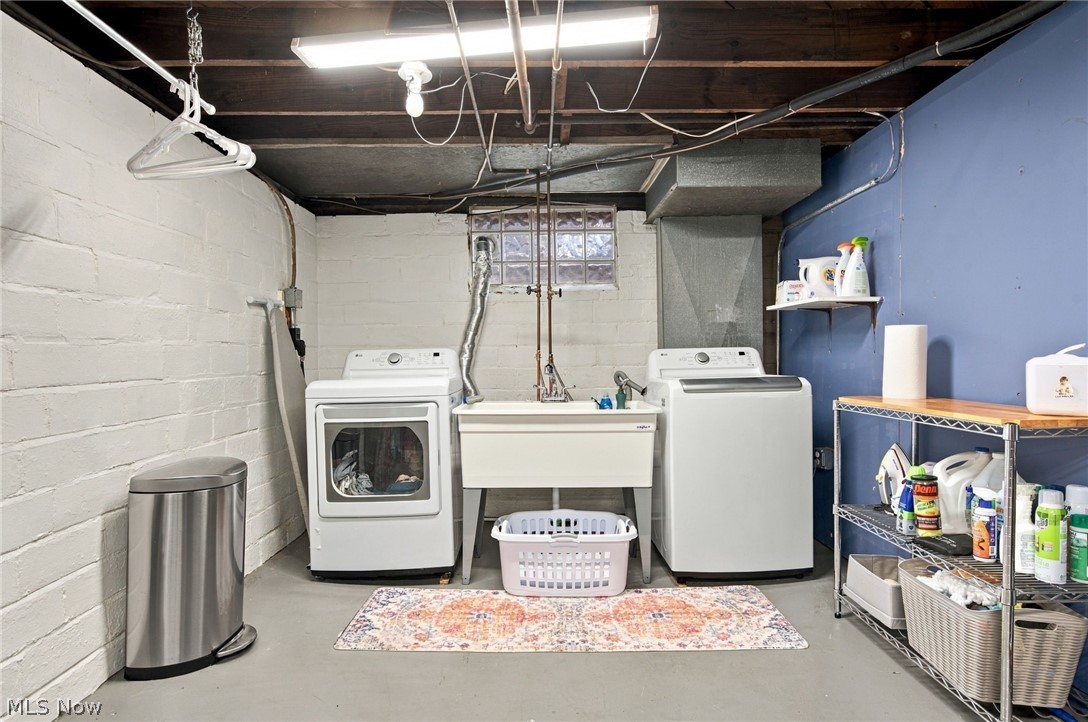 21348 Stratford Avenue Rocky River OH 44116