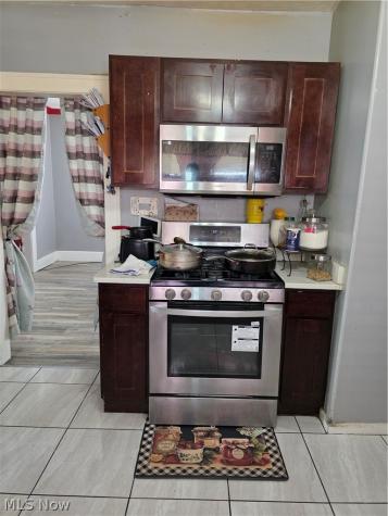 3396 W 94th Street Cleveland OH 44102
