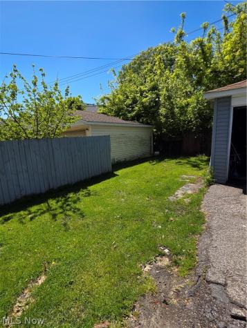 3396 W 94th Street Cleveland OH 44102