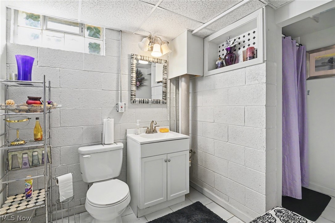 2441 Stocker Avenue Youngstown OH 44505