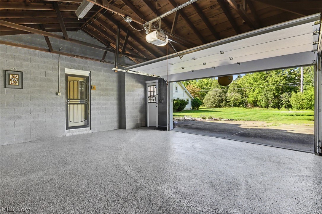 2441 Stocker Avenue Youngstown OH 44505