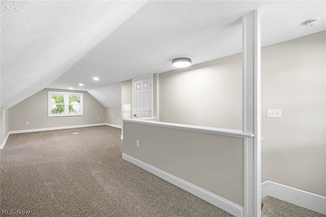 1371 Krumroy Road Akron OH 44306