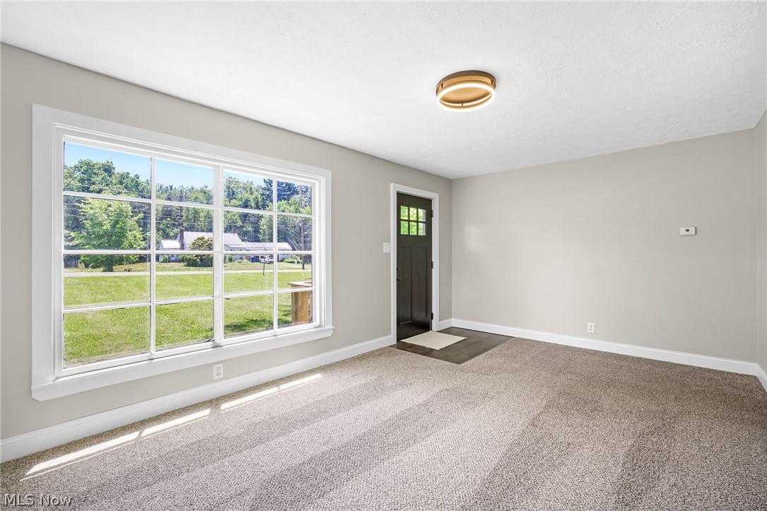 1371 Krumroy Road Akron OH 44306