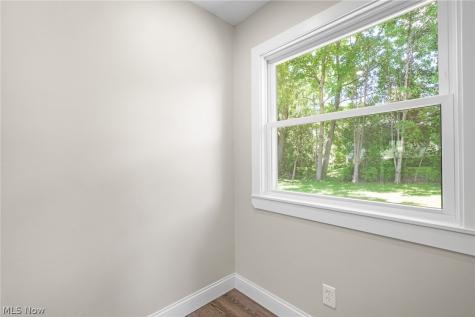 1371 Krumroy Road Akron OH 44306