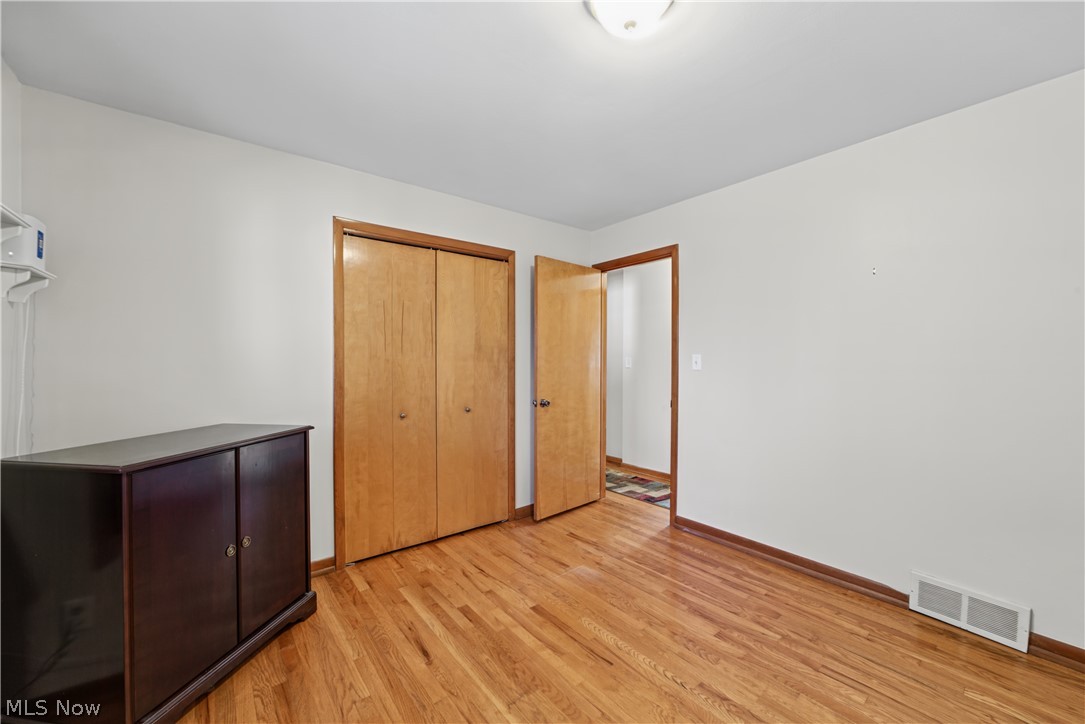 3933 Elmore Road Fairview Park OH 44126