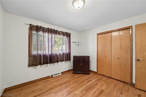3933 Elmore Road Fairview Park OH 44126