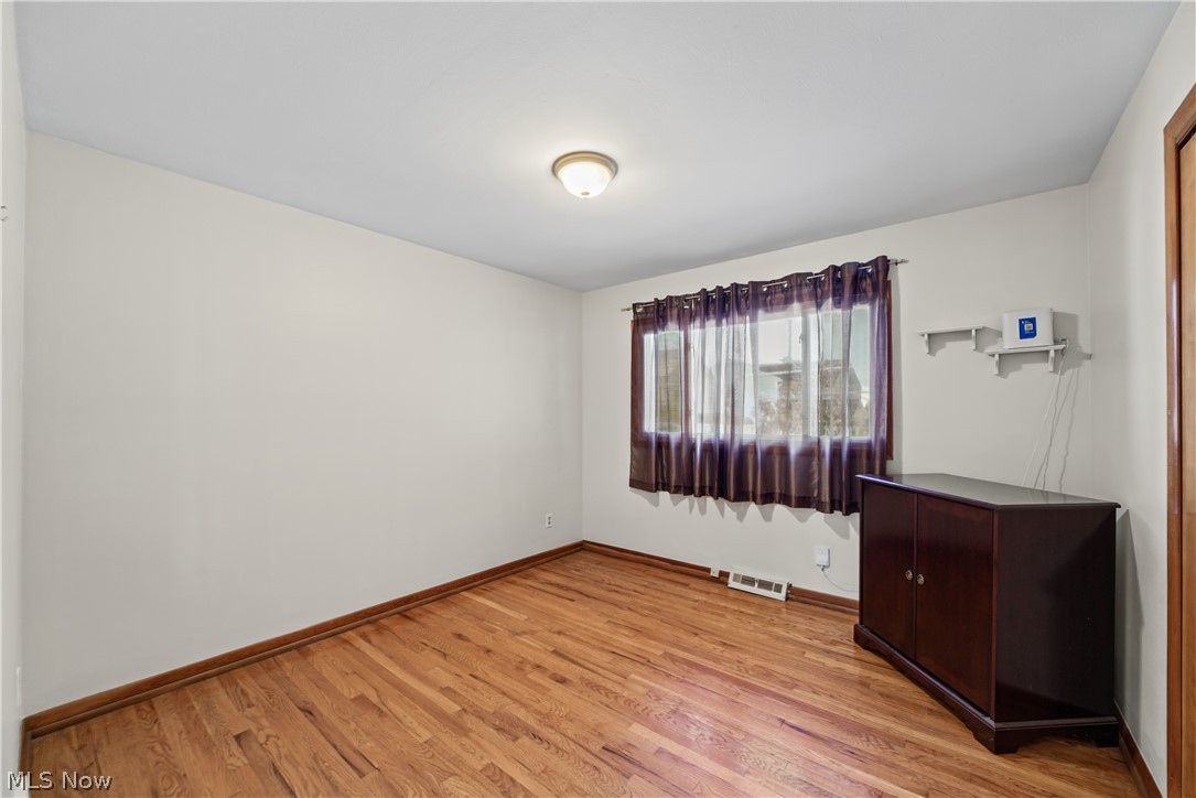 3933 Elmore Road Fairview Park OH 44126