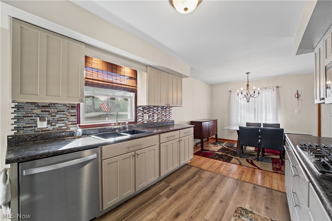 3933 Elmore Road Fairview Park OH 44126