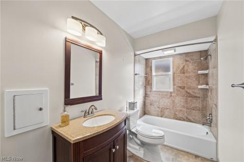 3933 Elmore Road Fairview Park OH 44126