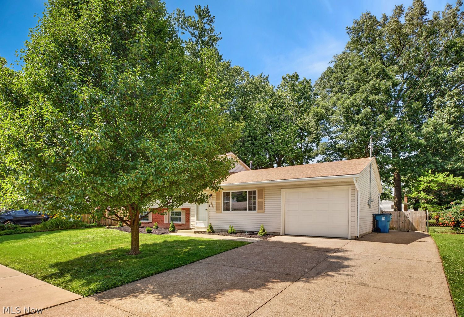 4958 Mapleview Drive Vermilion OH 44089