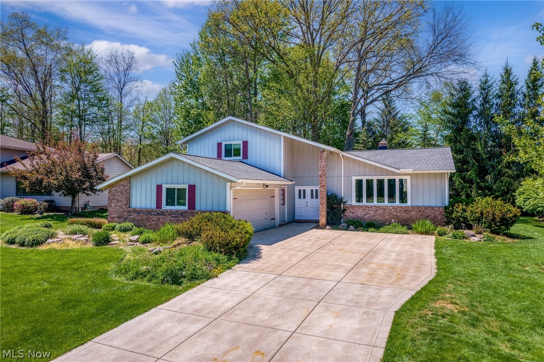 31885 N Roundhead Drive Solon OH 44139