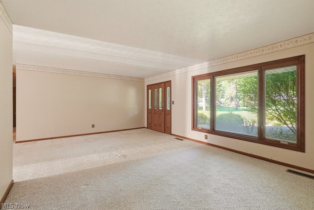 8017 S Gannett Road Northfield OH 44067