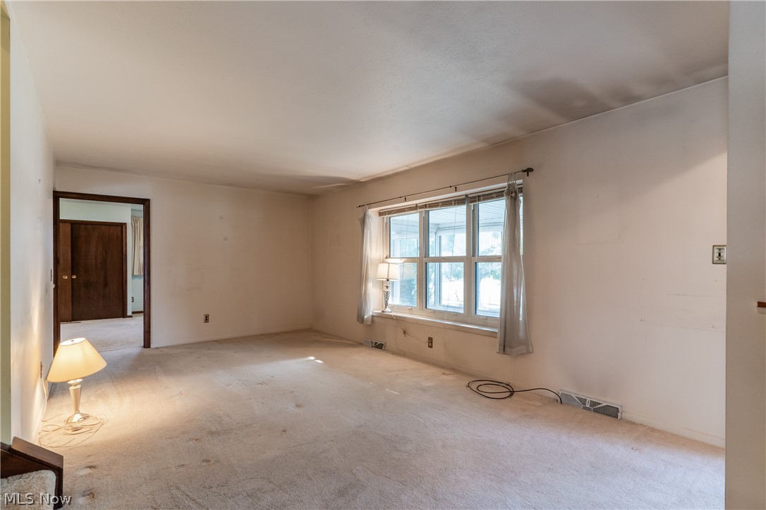 6391 Smith Road Brook Park OH 44142