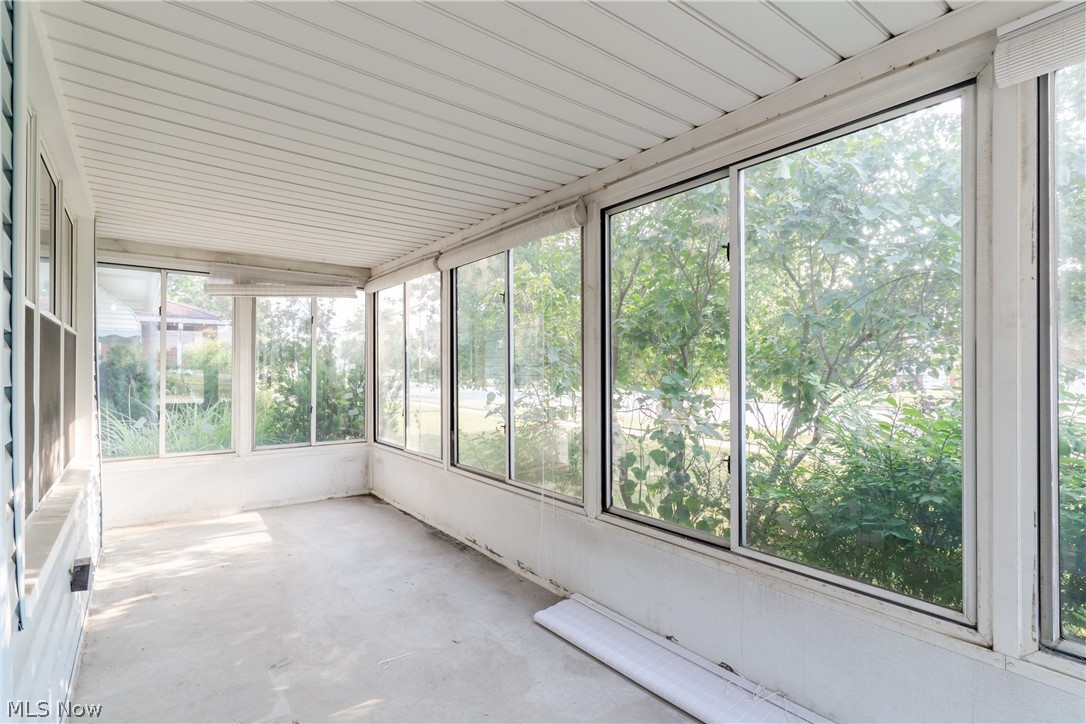 6391 Smith Road Brook Park OH 44142