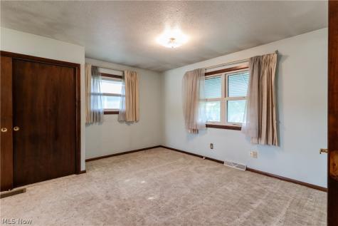 6391 Smith Road Brook Park OH 44142