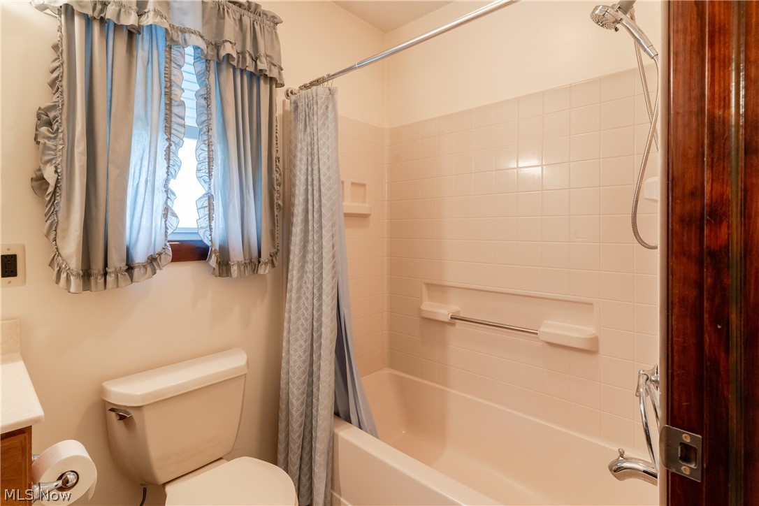 6391 Smith Road Brook Park OH 44142