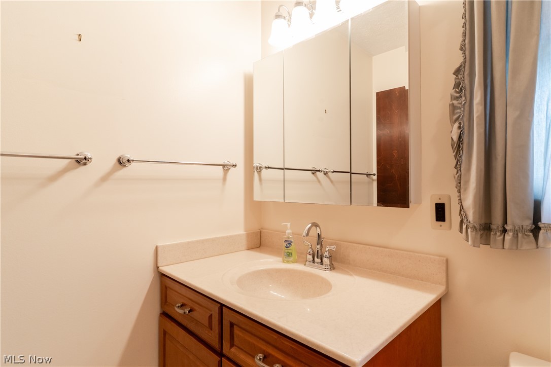 6391 Smith Road Brook Park OH 44142