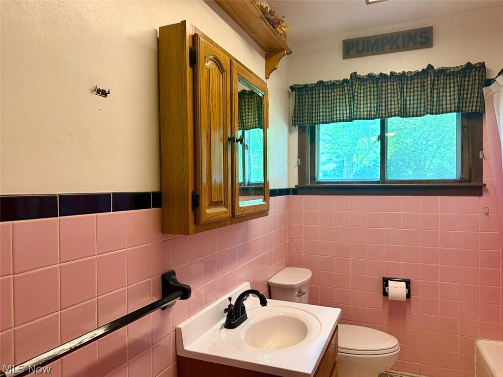 2597 Seifert Lewis Road Hubbard OH 44425