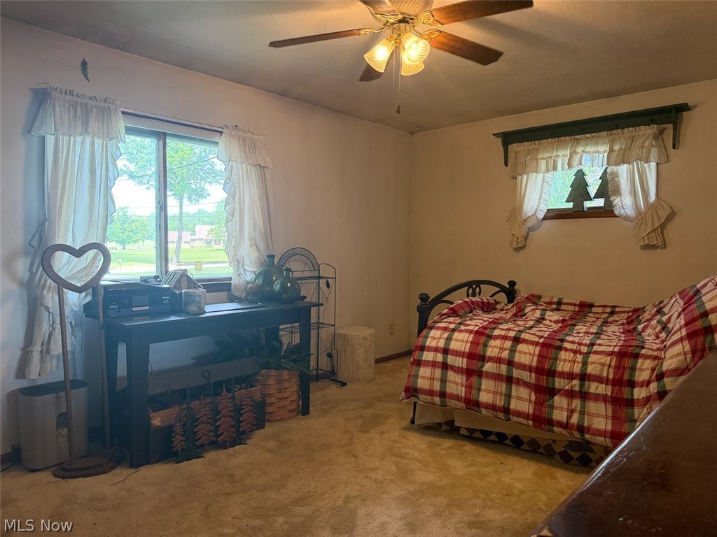 2597 Seifert Lewis Road Hubbard OH 44425