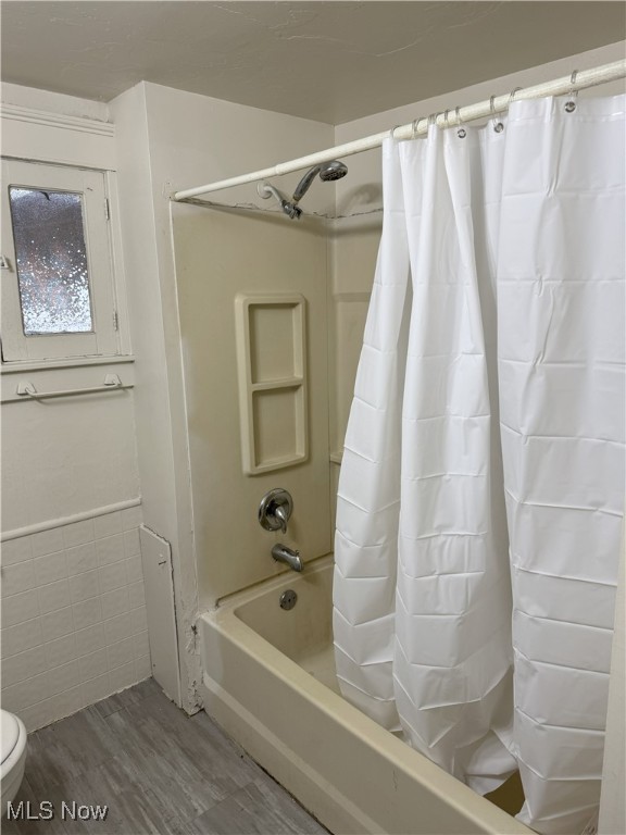 1105 Collinwood Avenue Akron OH 44310