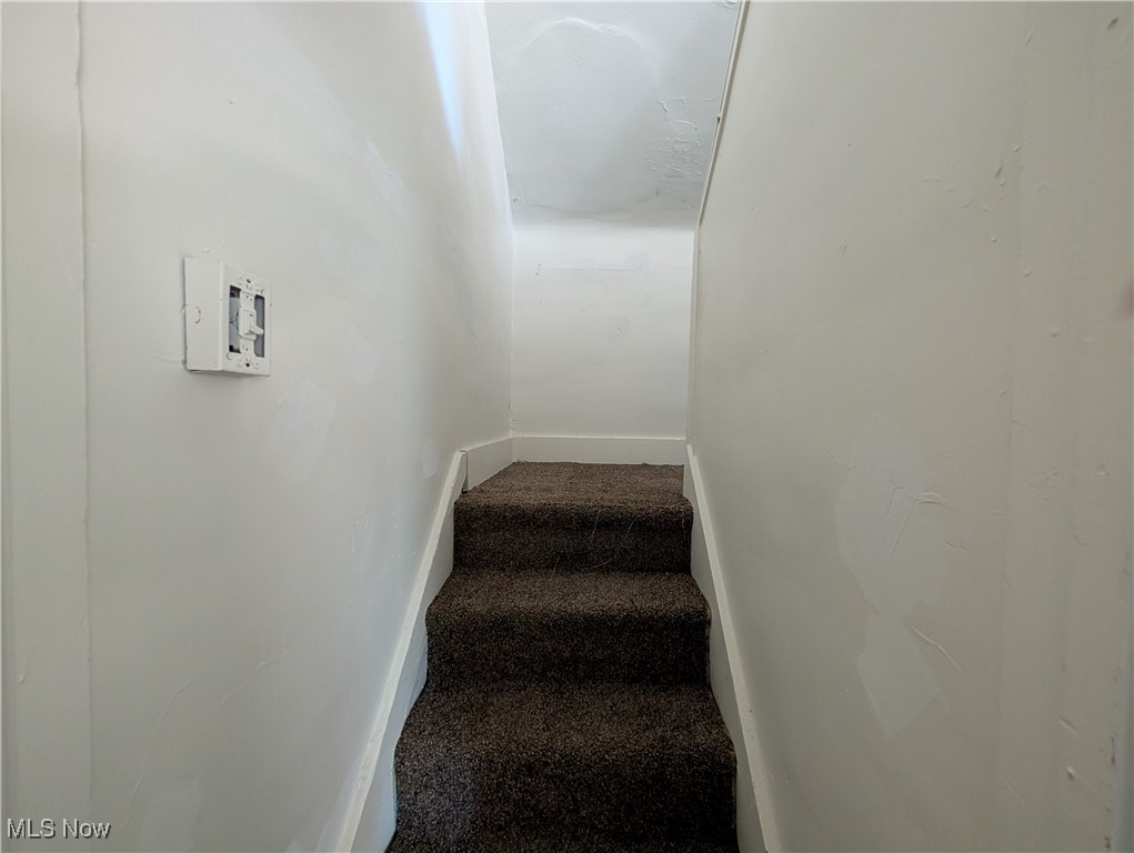 1105 Collinwood Avenue Akron OH 44310