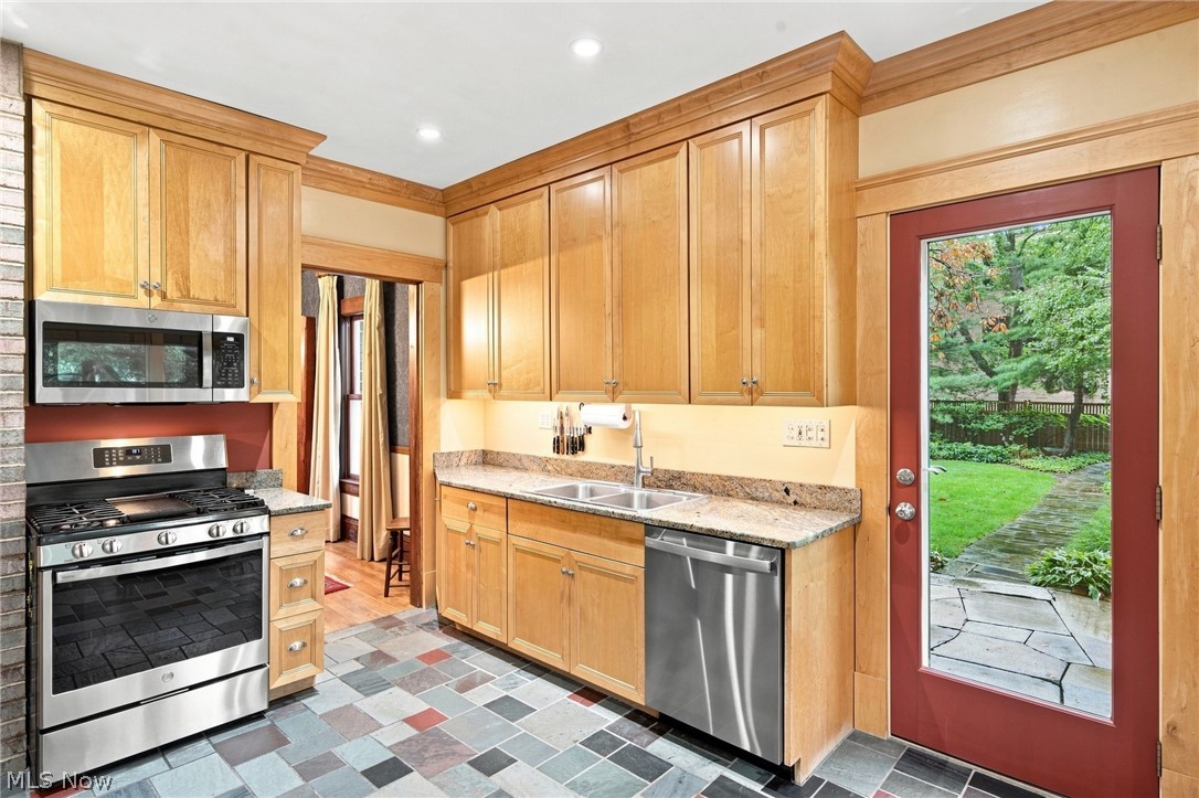 173 Beech Street Berea OH 44017
