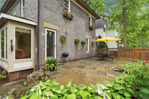 173 Beech Street Berea OH 44017