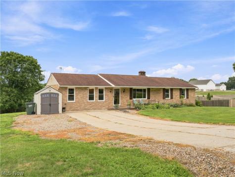 7868 Windward Trace Circle NW Massillon OH 44646