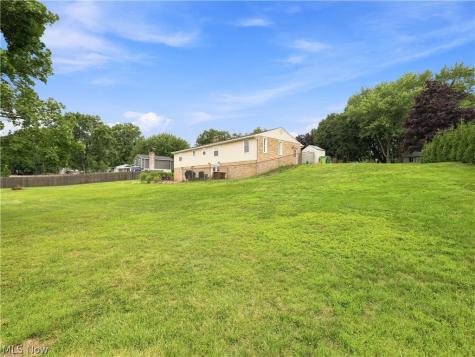 7868 Windward Trace Circle NW Massillon OH 44646