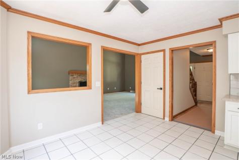 6104 Shipslanding Avenue NW Canton OH 44718