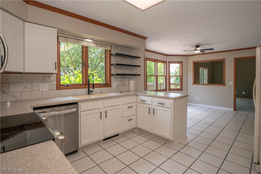 6104 Shipslanding Avenue NW Canton OH 44718