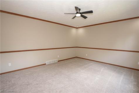 6104 Shipslanding Avenue NW Canton OH 44718