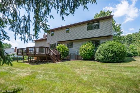 6104 Shipslanding Avenue NW Canton OH 44718