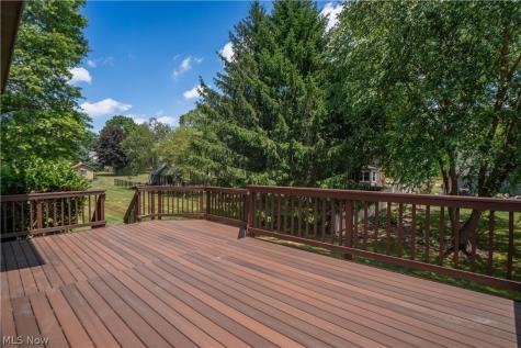6104 Shipslanding Avenue NW Canton OH 44718