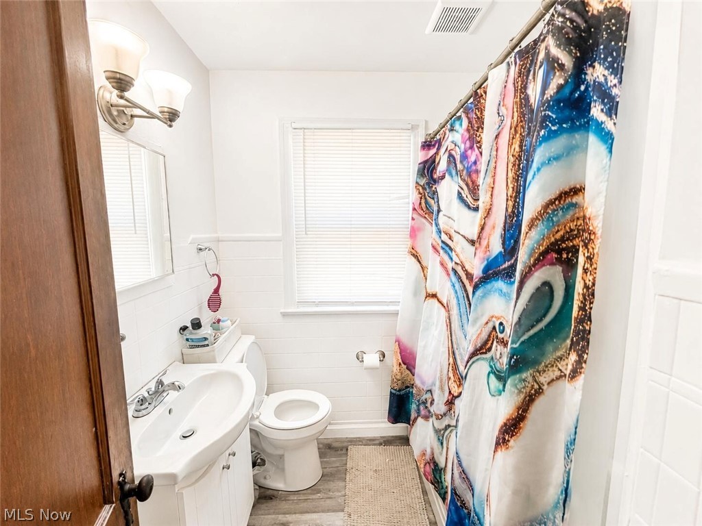 3735 Elbertus Avenue Youngstown OH 44507