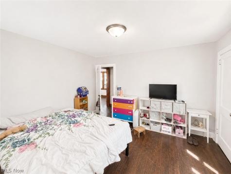 3735 Elbertus Avenue Youngstown OH 44507
