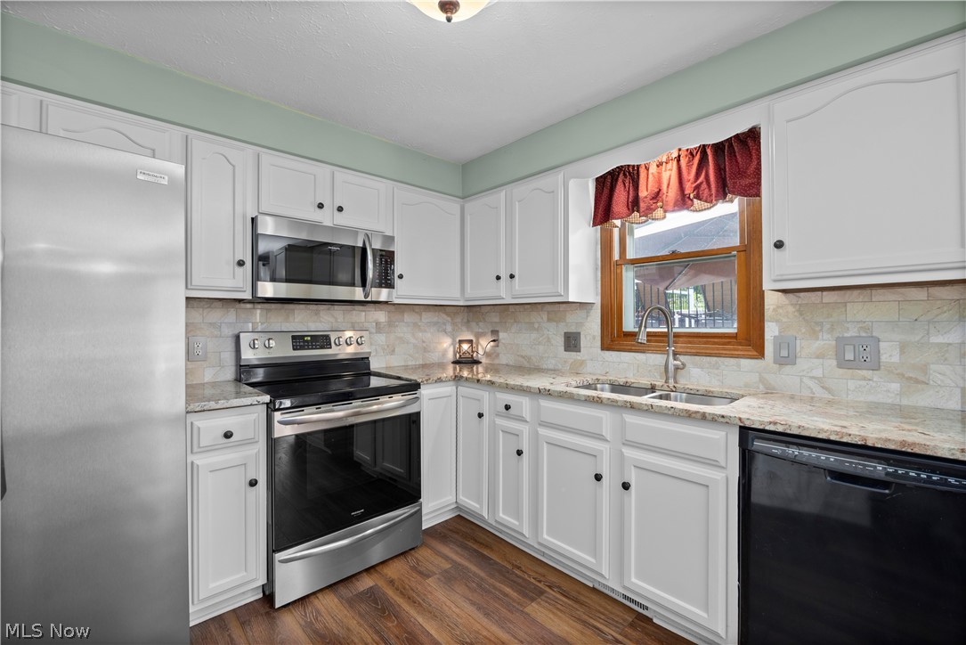923 Hillside Drive Amherst OH 44001