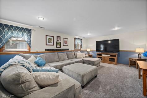 923 Hillside Drive Amherst OH 44001