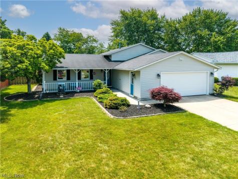 923 Hillside Drive Amherst OH 44001