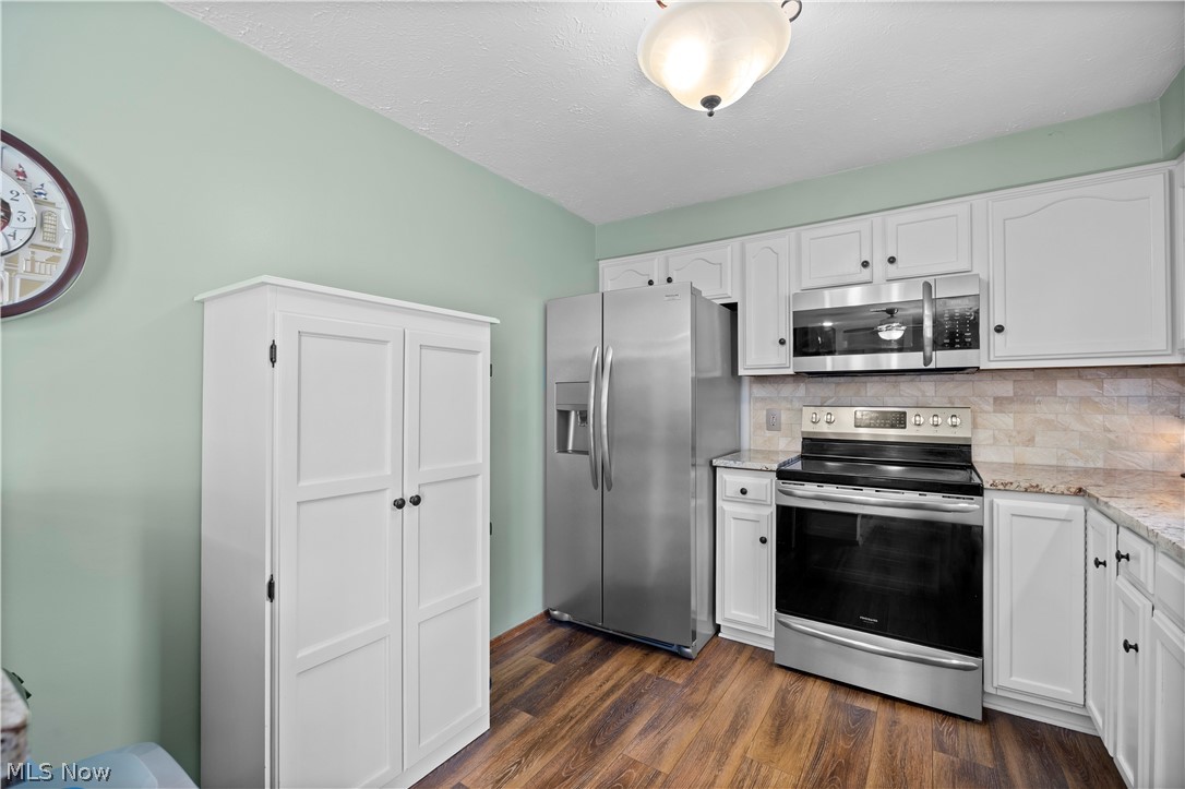 923 Hillside Drive Amherst OH 44001