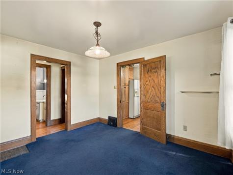 979 Iona Avenue Akron OH 44314