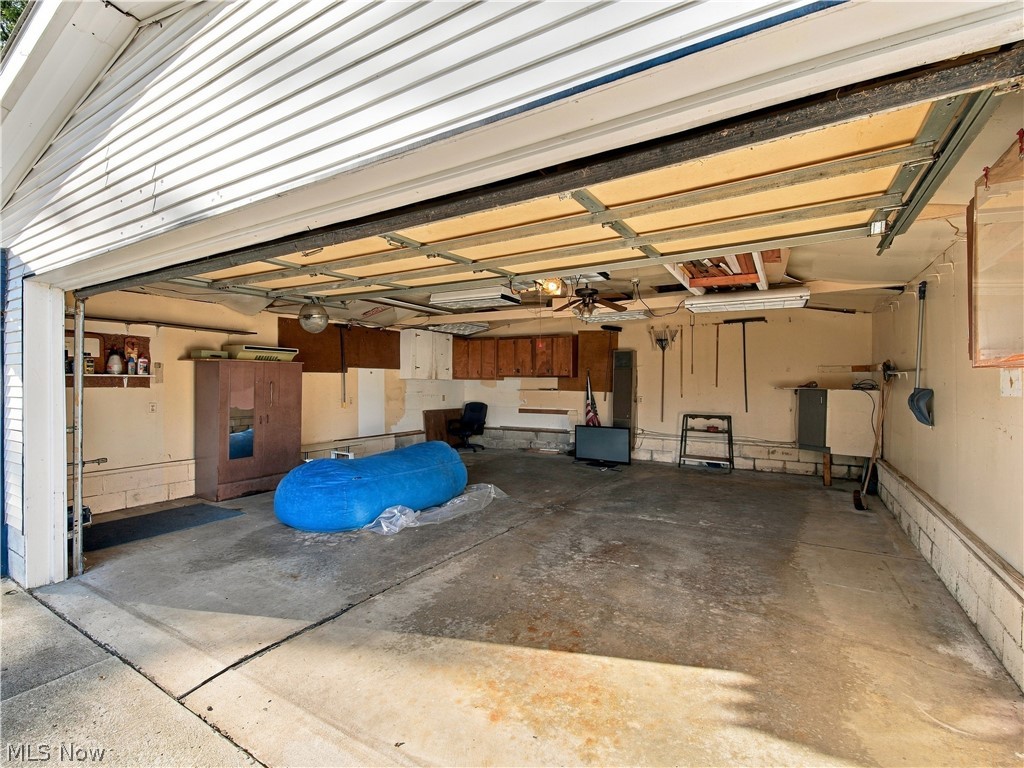 979 Iona Avenue Akron OH 44314