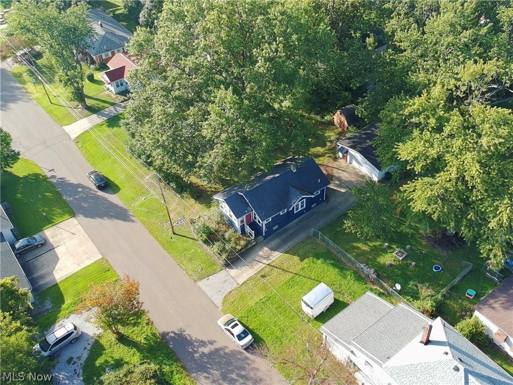 979 Iona Avenue Akron OH 44314