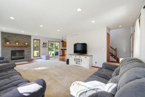 1214 Shady Lakes Drive Kent OH 44240