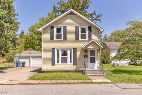 133 Crownhill Avenue Amherst OH 44001