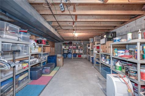 1800 Carver Lane Hudson OH 44236