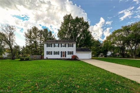 1800 Carver Lane Hudson OH 44236