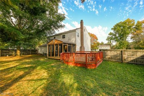 1800 Carver Lane Hudson OH 44236